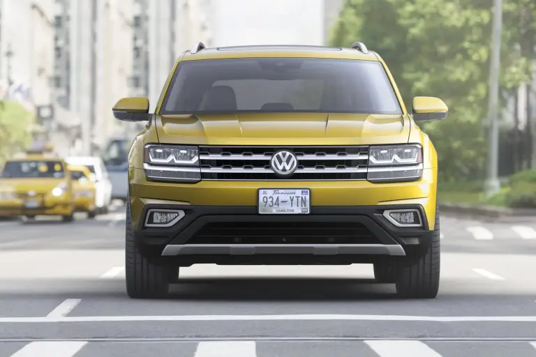 Volkswagen Atlas - 1