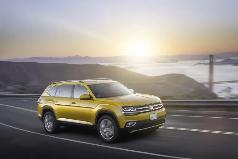 Volkswagen Atlas - 2