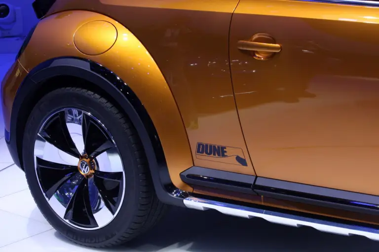 Volkswagen Beetle Dune Concept - Salone di Detroit 2014 - 2