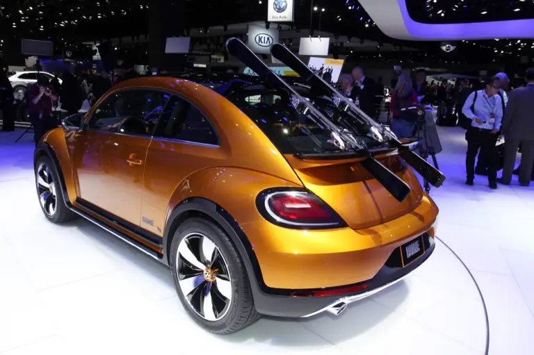 Volkswagen Beetle Dune Concept - Salone di Detroit 2014 - 10