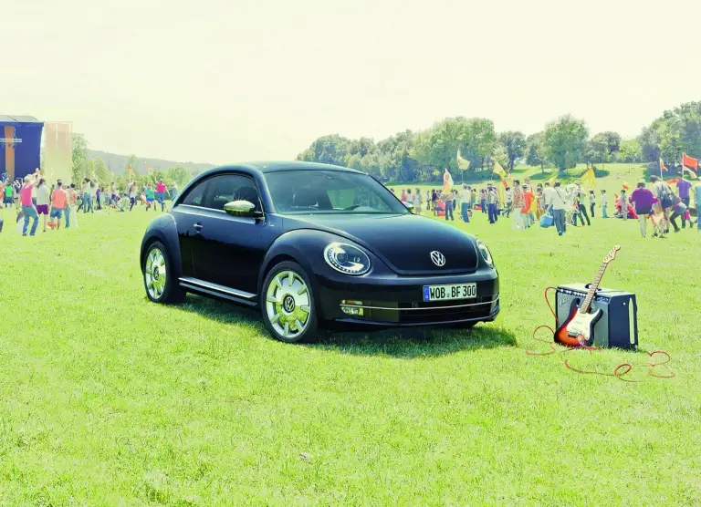 Volkswagen Beetle Fender Edition - 2