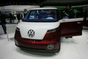 Volkswagen Bulli - Ginevra 2011 - 4