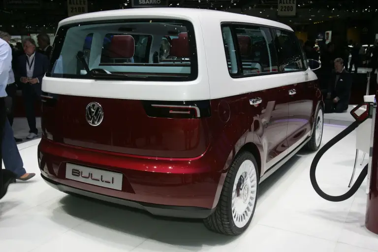 Volkswagen Bulli - Ginevra 2011 - 12