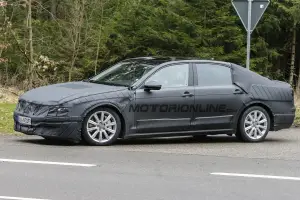 Volkswagen C Coupe GTE - Foto spia 19-02-2016 - 4