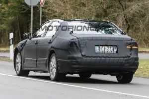 Volkswagen C Coupe GTE - Foto spia 19-02-2016 - 9
