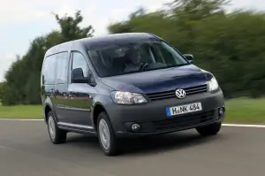 Volkswagen Caddy 2011 (2)