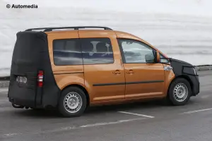 Volkswagen Caddy 2015 - Foto spia 06-06-2014 - 4