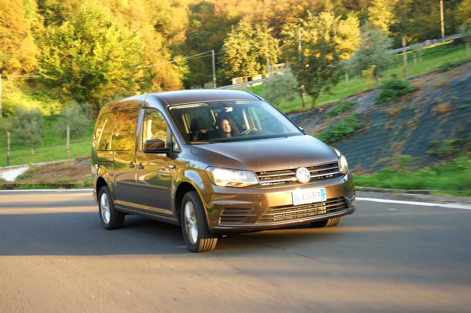 Volkswagen Caddy Maxi Prova su Strada 2016 - 19