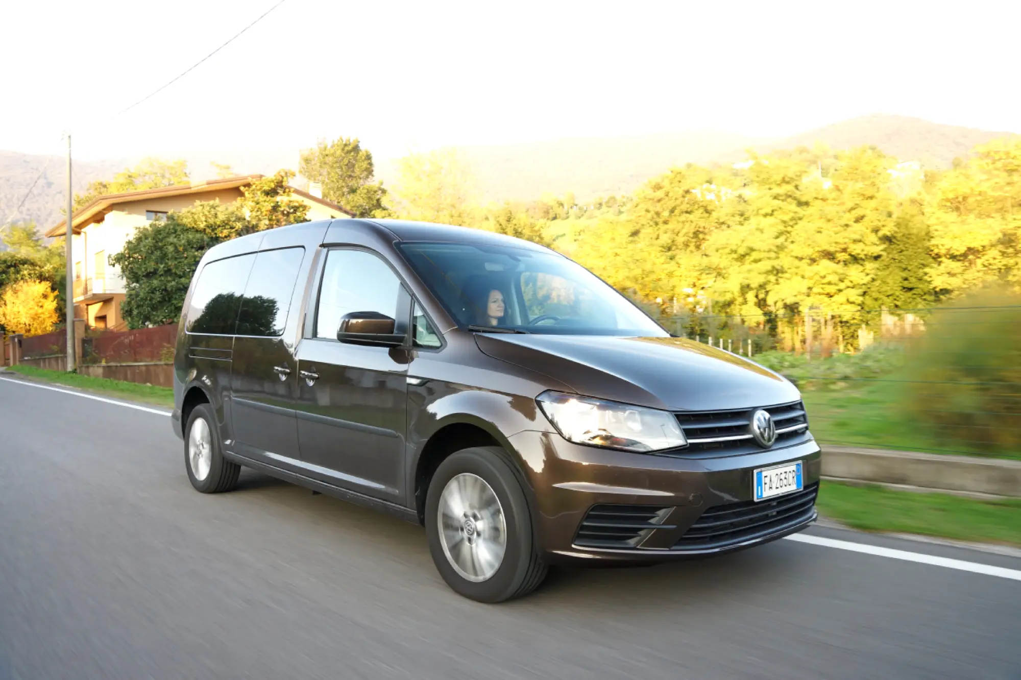 Volkswagen Caddy Maxi Prova su Strada 2016 - 27