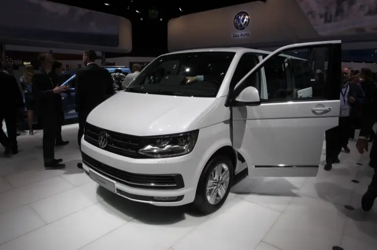 Volkswagen Caravelle - Salone di Francoforte 2015 - 9