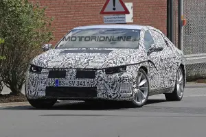 Volkswagen CC MY 2018 - Foto spia 22-08-2016 - 2