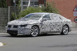 Volkswagen CC MY 2018 - Foto spia 22-08-2016 - 4