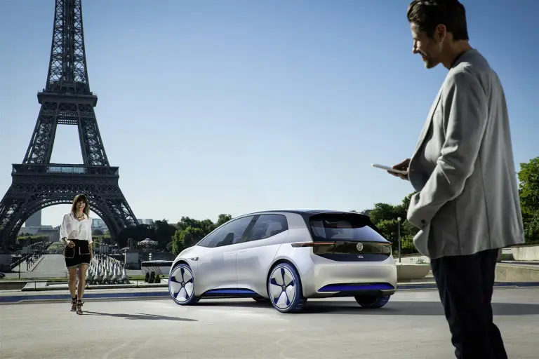 Volkswagen Concept I.D. Salone di parigi 2016 foto stampa - 15