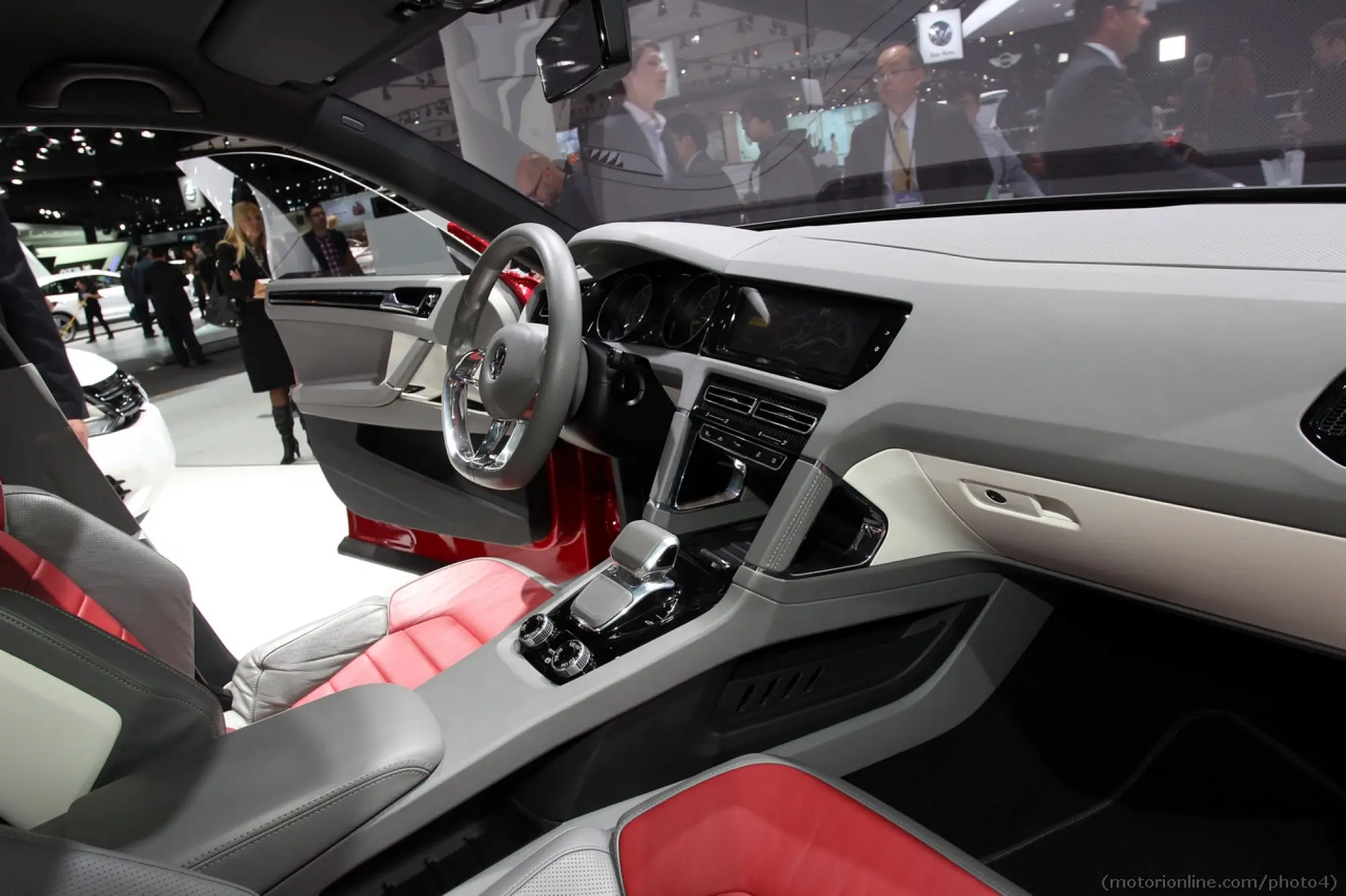 Volkswagen Cross Coupe - Salone di Detroit 2013 - 4