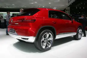 Volkswagen Cross Coupe - Salone di Ginevra 2012 - 9