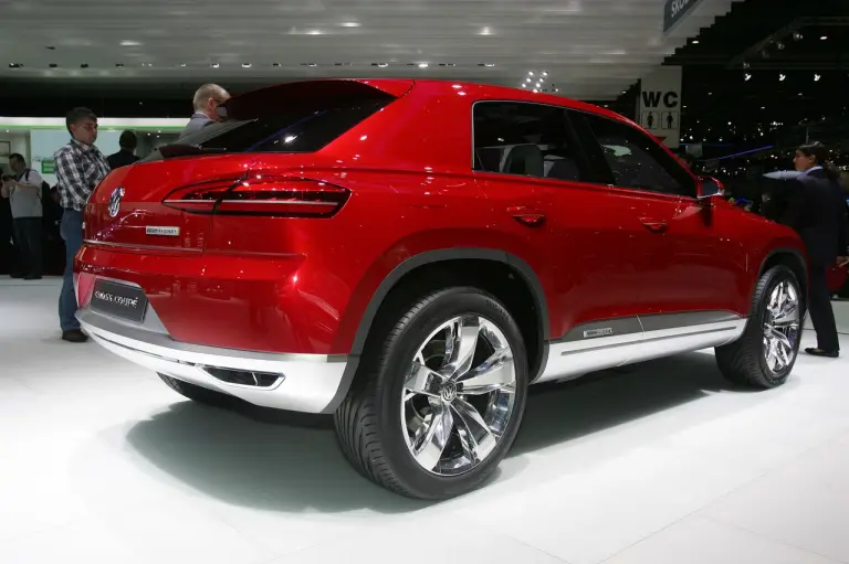 Volkswagen Cross Coupe - Salone di Ginevra 2012 - 9
