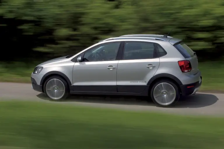 Volkswagen Cross Polo - 2