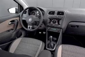 Volkswagen Cross Polo - 8