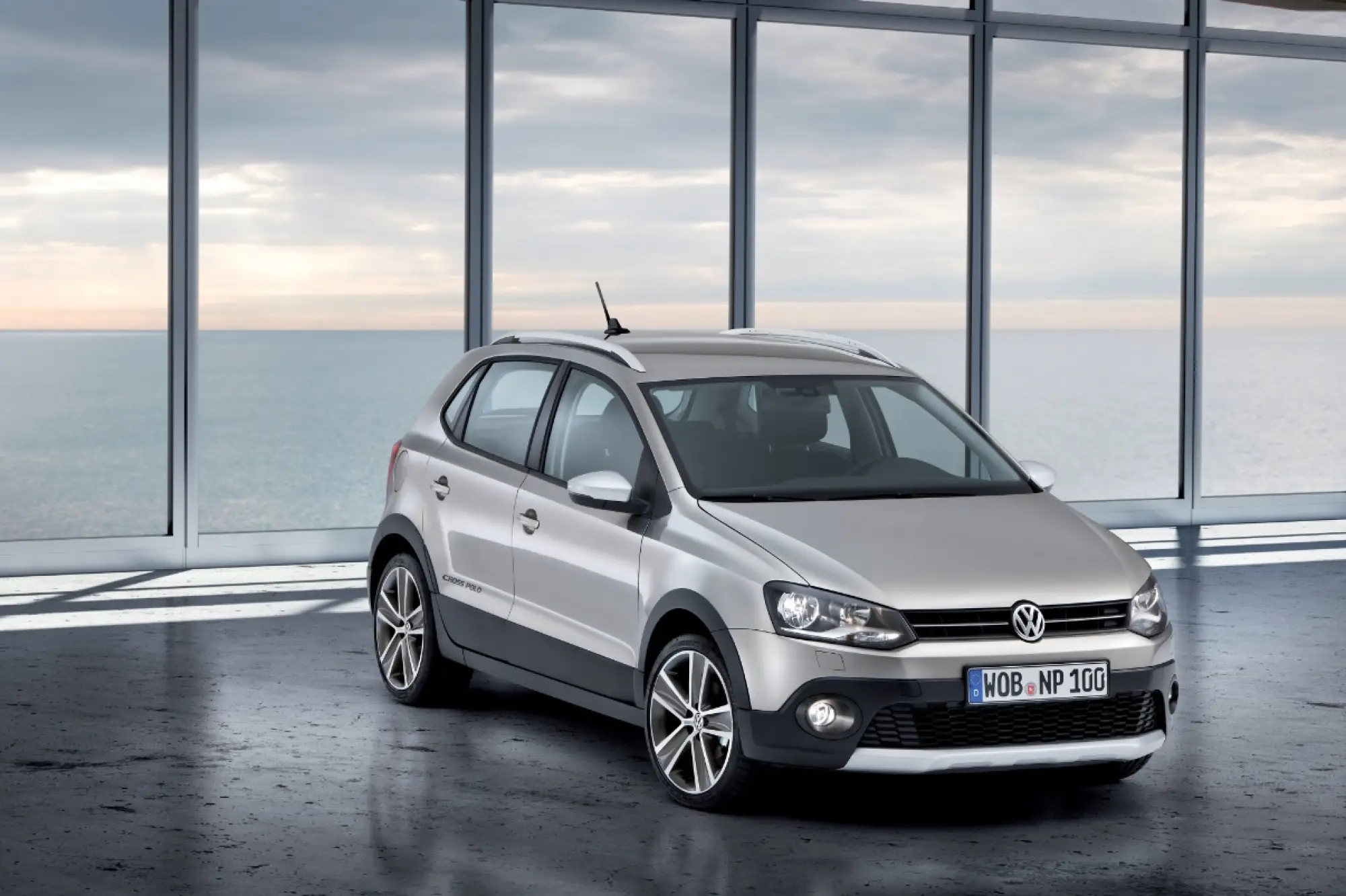 Volkswagen Cross Polo - 10