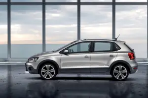 Volkswagen Cross Polo - 12