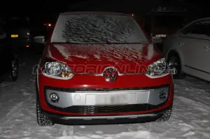 Volkswagen Cross Up - Foto spia 7-12-2012