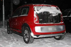 Volkswagen Cross Up - Foto spia 7-12-2012