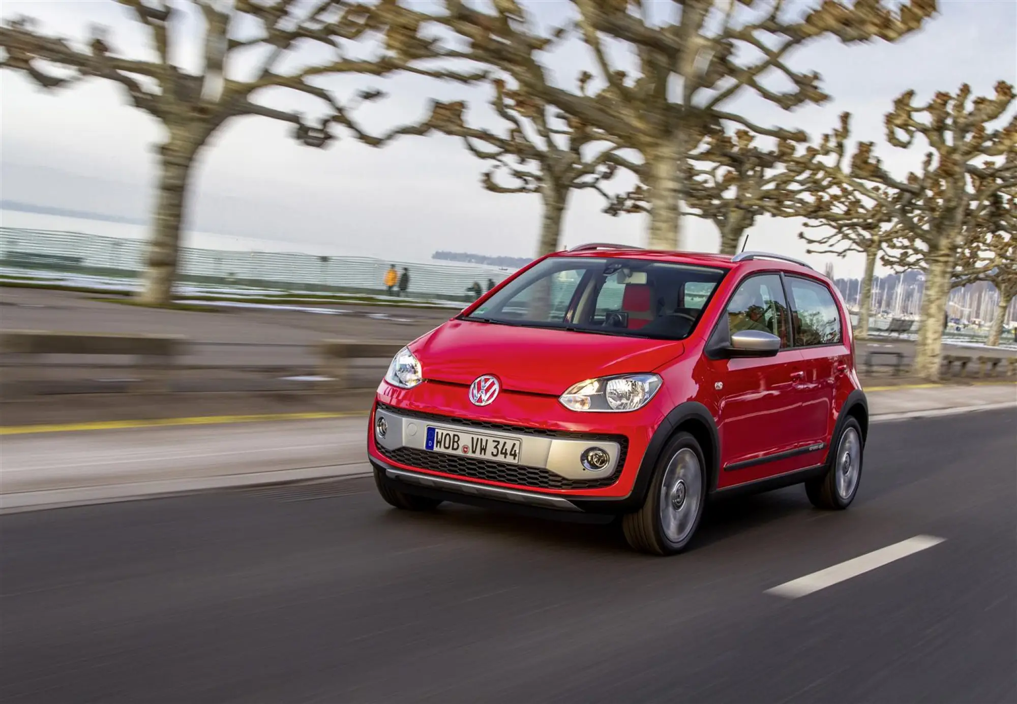 Volkswagen Cross up! - Foto ufficiali - 8
