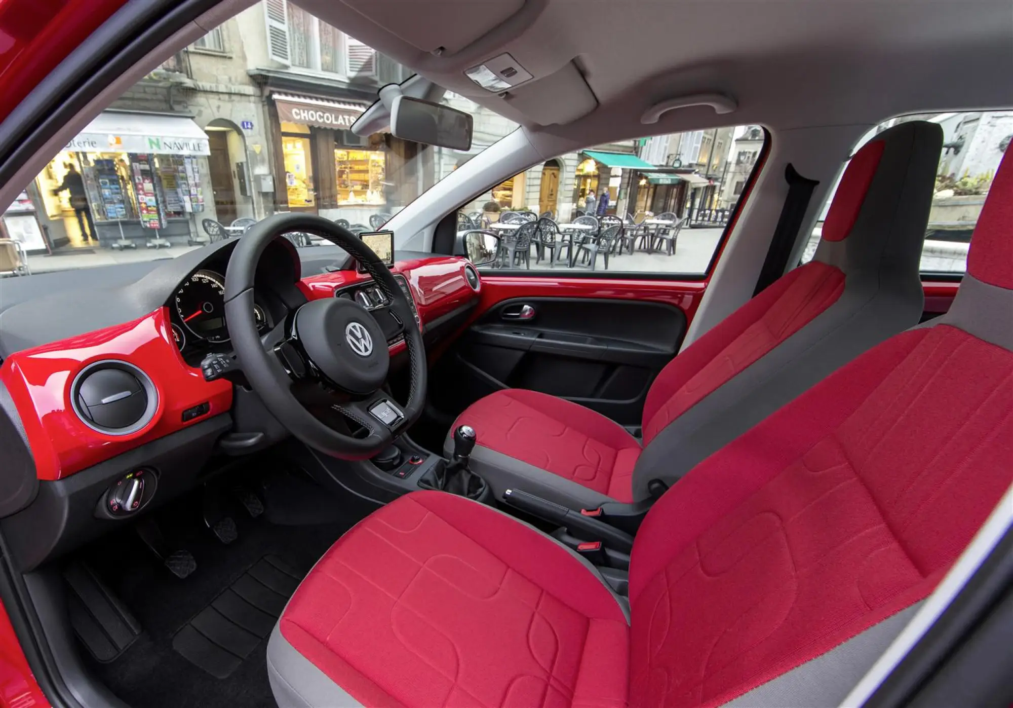 Volkswagen Cross up! - Foto ufficiali - 11
