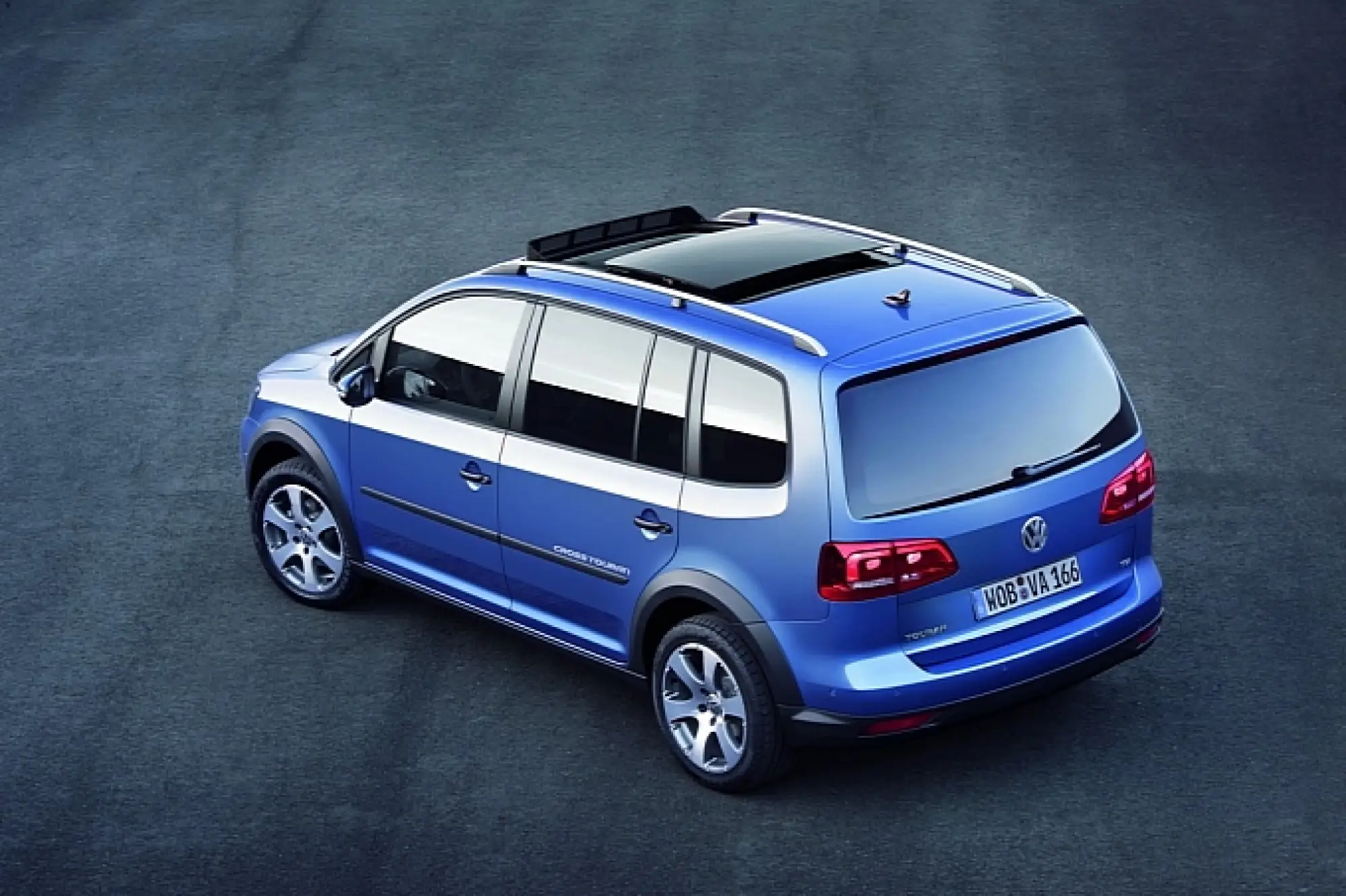 Volkswagen CrossTouran 2011 - 3