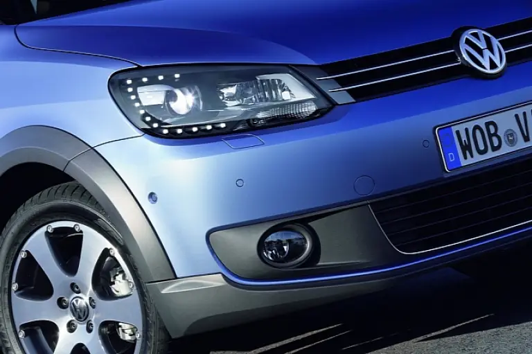 Volkswagen CrossTouran 2011 - 4