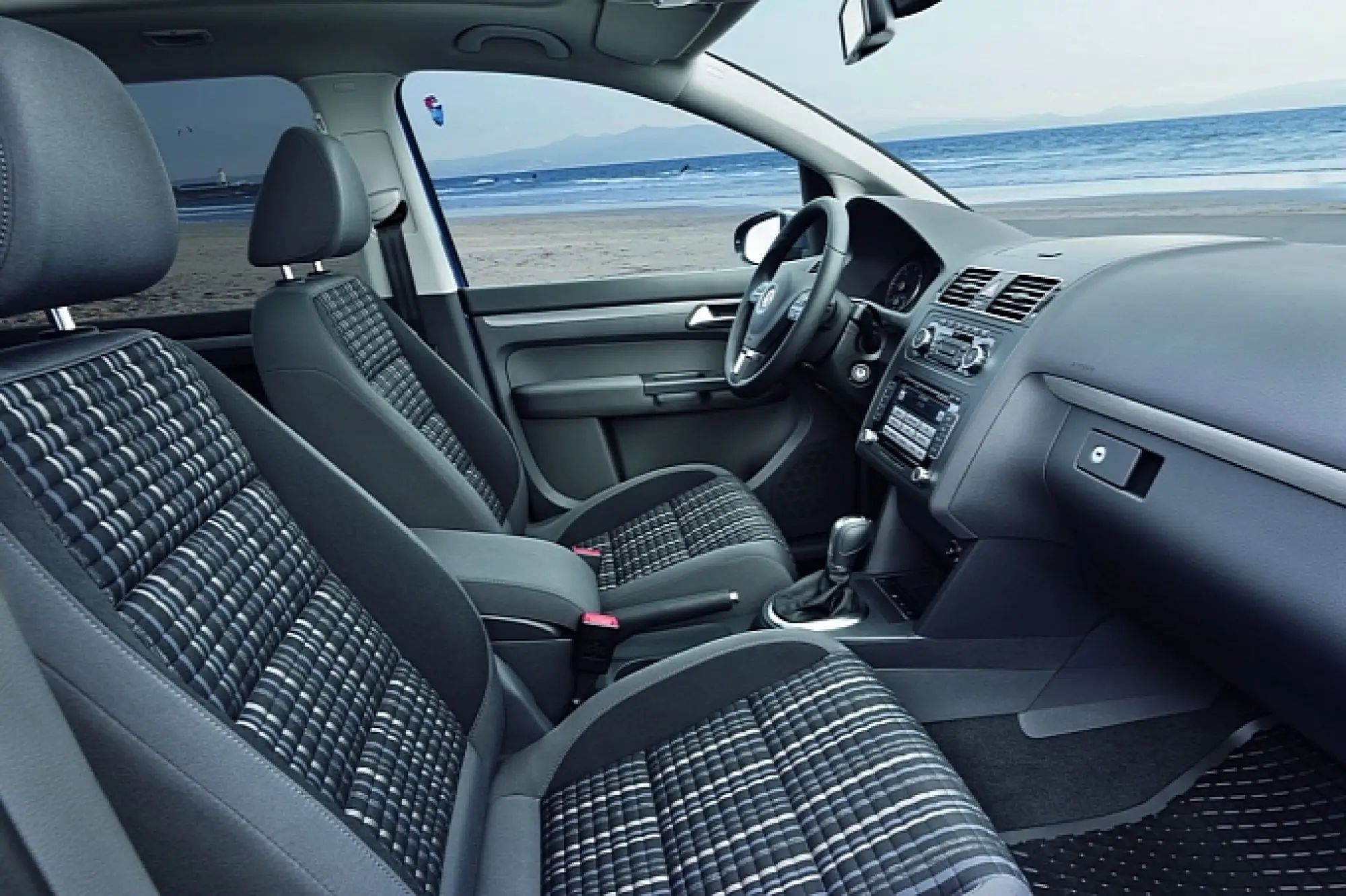 Volkswagen CrossTouran 2011 - 7