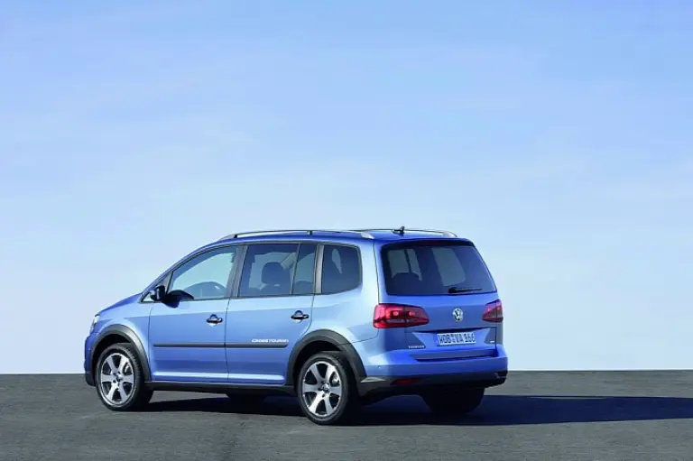 Volkswagen CrossTouran 2011 - 10