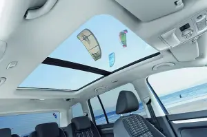 Volkswagen CrossTouran 2011 - 13