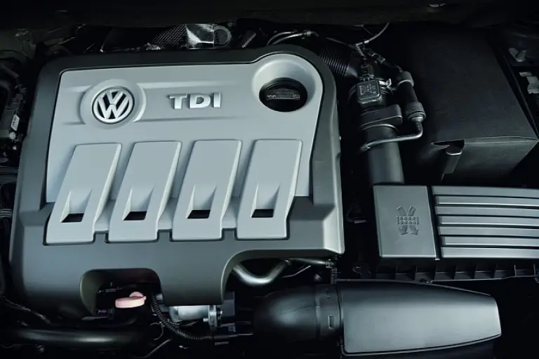 Volkswagen CrossTouran 2011 - 15