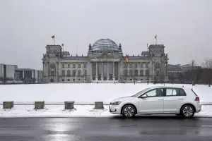 Volkswagen e-Golf 2014