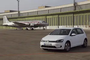 Volkswagen e-Golf 2014