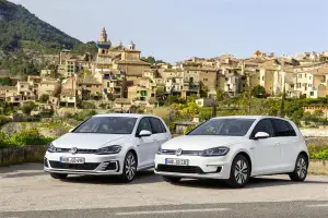 Volkswagen e-Golf, Golf GTE, Golf GTI Performance e Golf R 2017