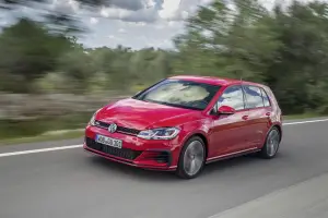 Volkswagen e-Golf, Golf GTE, Golf GTI Performance e Golf R 2017