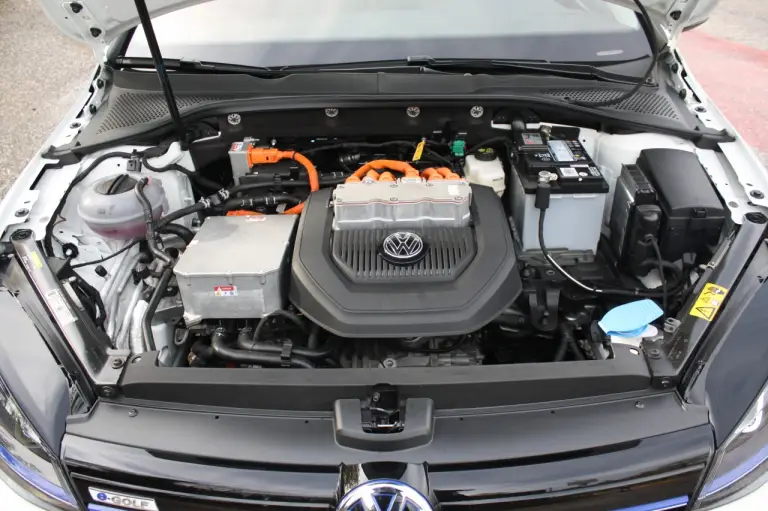 Volkswagen e-Golf - Primo contatto 2014 - 35
