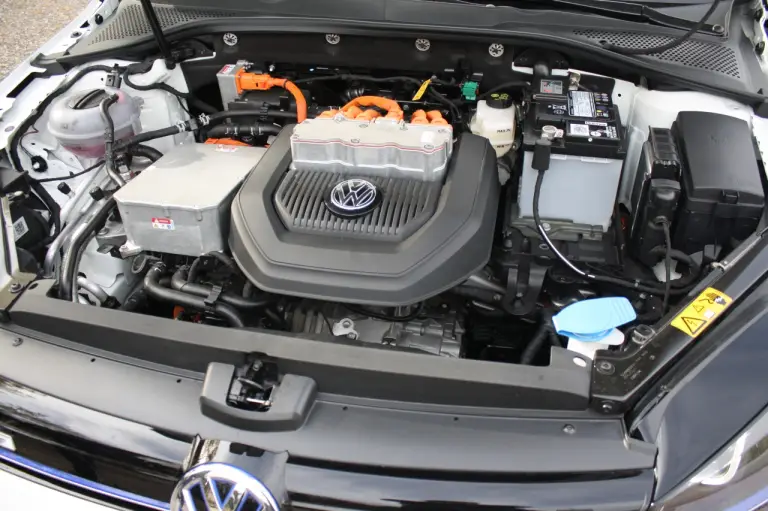 Volkswagen e-Golf - Primo contatto 2014 - 38