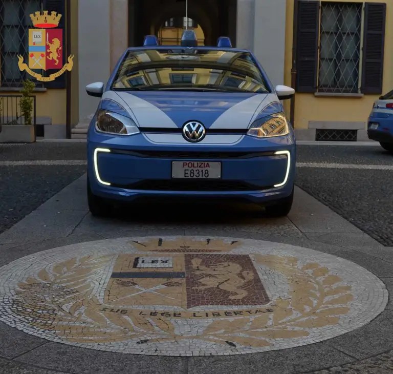 Volkswagen e-Up - Polizia di Milano - 2