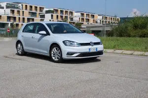 Volkswagen Golf 1.0 TSI - Prova su Strada - 1