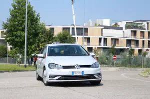 Volkswagen Golf 1.0 TSI - Prova su Strada - 4