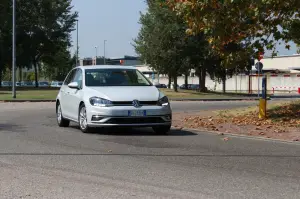 Volkswagen Golf 1.0 TSI - Prova su Strada - 8