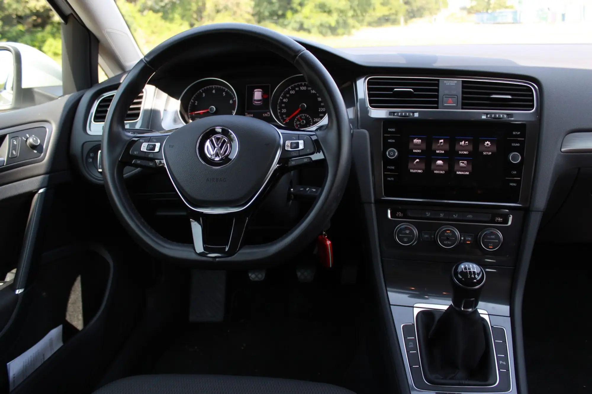 Volkswagen Golf 1.0 TSI - Prova su Strada - 19