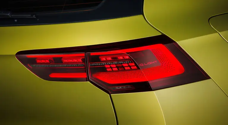 Volkswagen Golf 8 - Foto leaked - 14