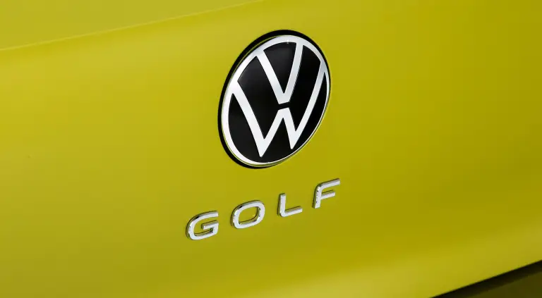 Volkswagen Golf 8 - Foto leaked - 27