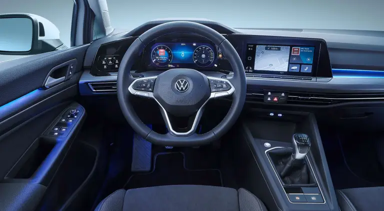 Volkswagen Golf 8 - Foto leaked - 8