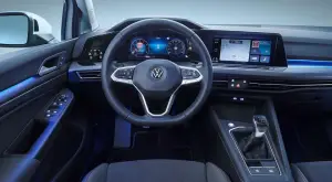 Volkswagen Golf 8 - le prime foto