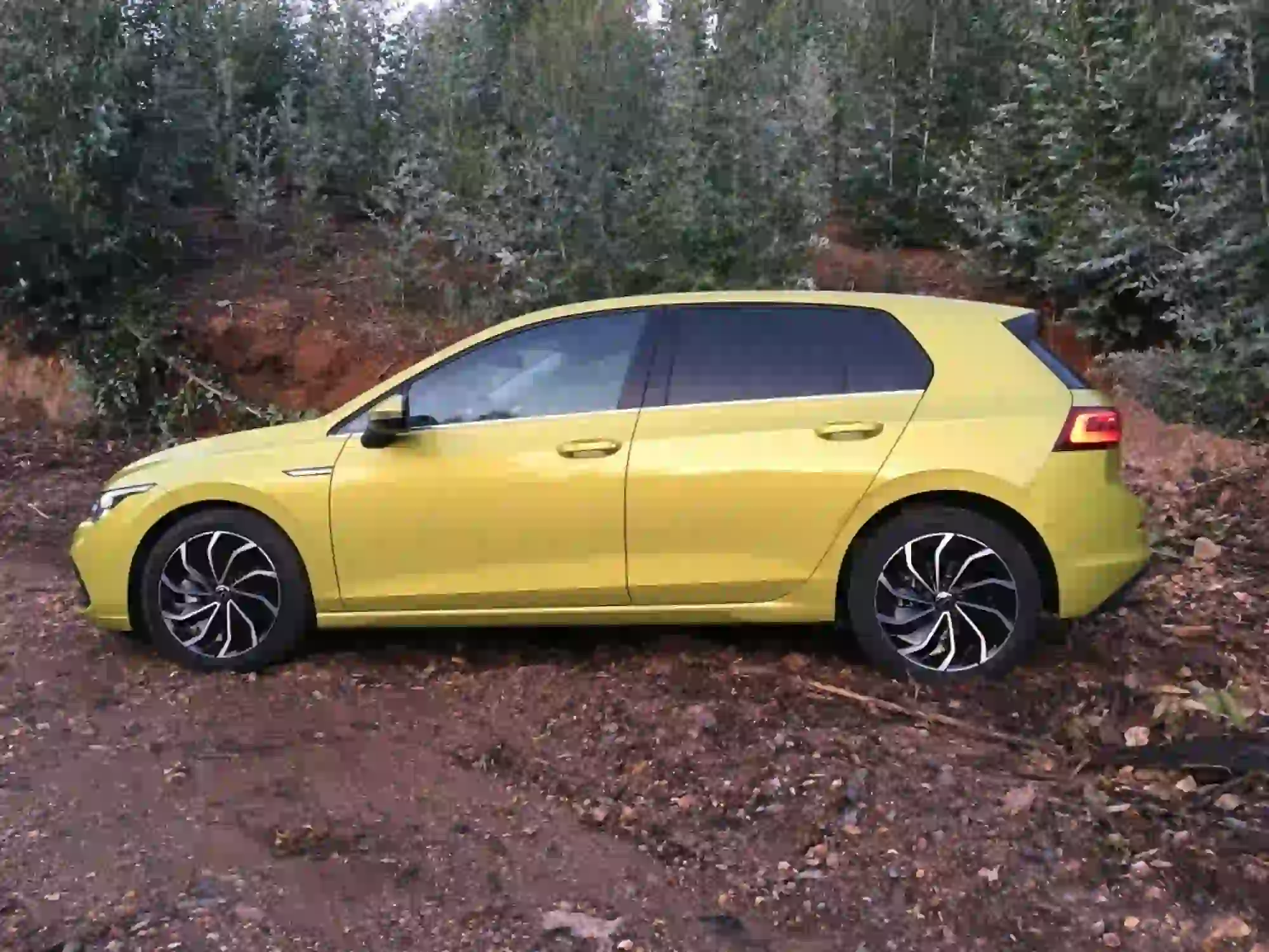 Volkswagen Golf 8 - Prova su strada Oporto - 18